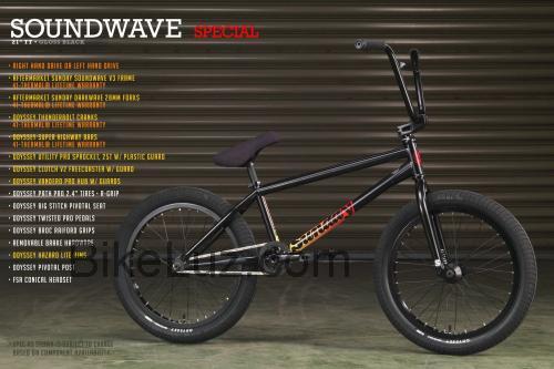 Sunday Soundwave Special ficha tecnica 